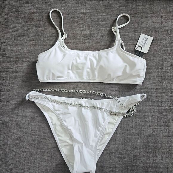 Kendall & Kylie White bralette bikini top & belly Chain Bikini bottom 2 piece XL - Picture 1 of 14
